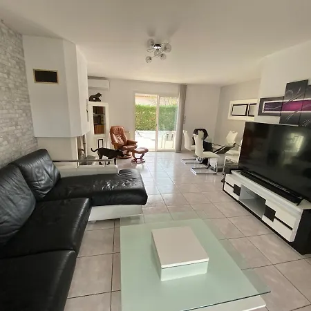 Proche St Cyprien Piscine Вилла Перпиньан