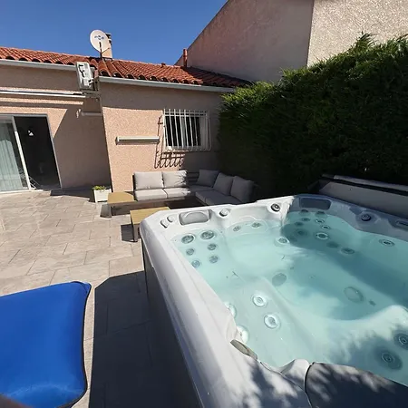 Proche St Cyprien Piscine * Перпиньан